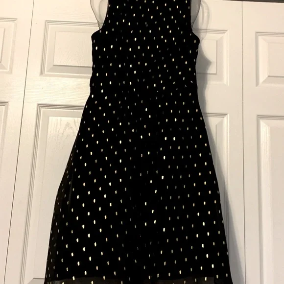 White House Black Market Metallic-Jacquard Dress - Picture 4 of 8